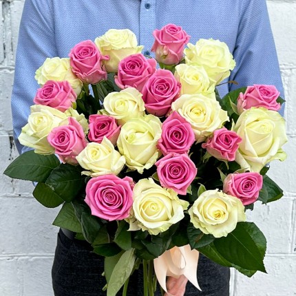 Букет из белых и розовых роз - купить с доставкой в по Владимиру
